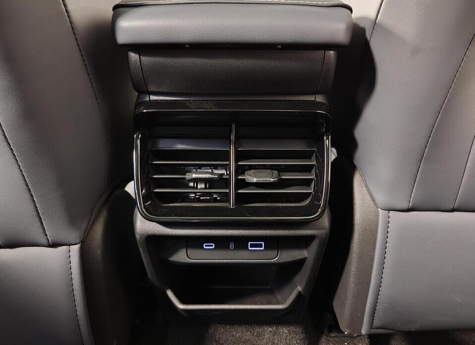Geely Atlas 2.0 AMT (200 л.с.)