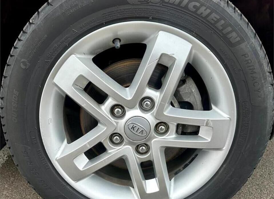 Kia Soul, I 1.6 MT (126 л.с.)