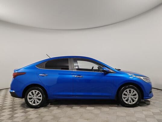 Hyundai Solaris, 2020&nbsp;г., 105&nbsp;179&nbsp;км
