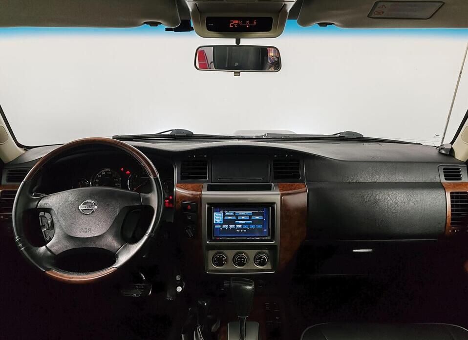 Nissan Patrol, V (Y61) Рестайлинг 3.0d AT (160 л.с.) 4WD