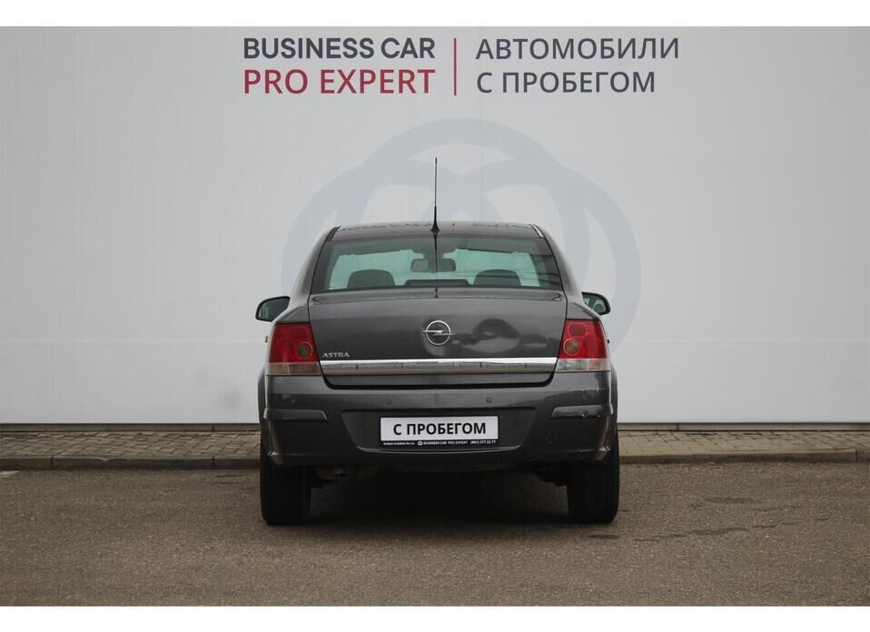 Opel Astra, H Рестайлинг 1.6 MT (115 л.с.)