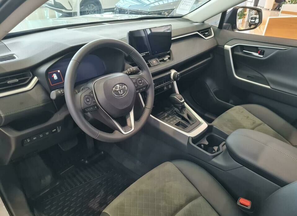 Toyota RAV4 2.0 CVT (149 л.с.) 4WD