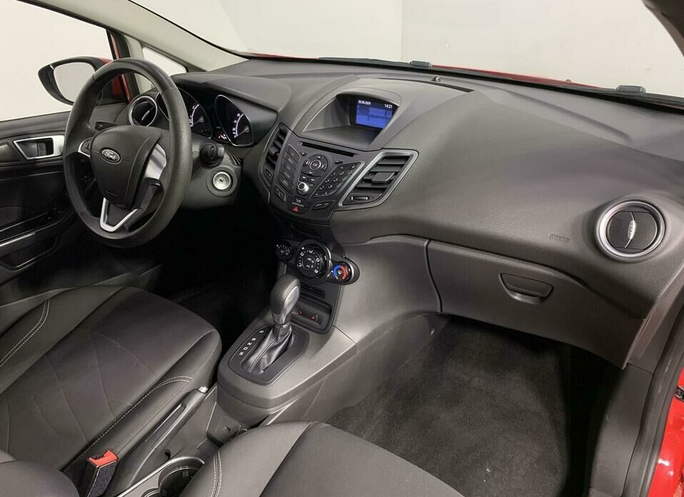 Ford Fiesta 1.6 AMT (105 л.с.)