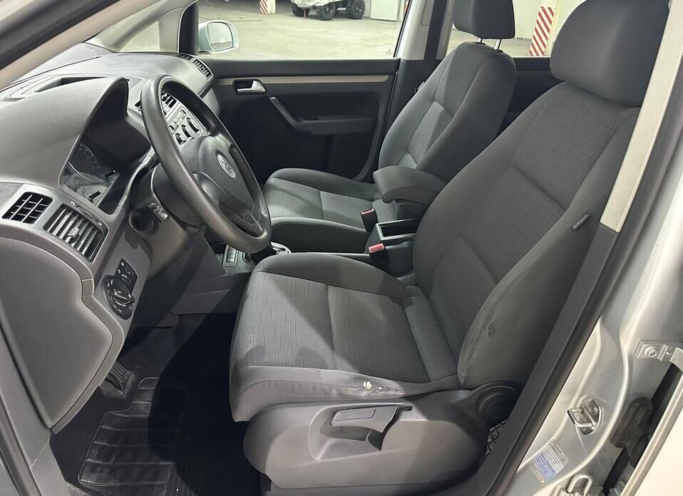 Volkswagen Touran, I Рестайлинг 1.6 MT (102 л.с.)