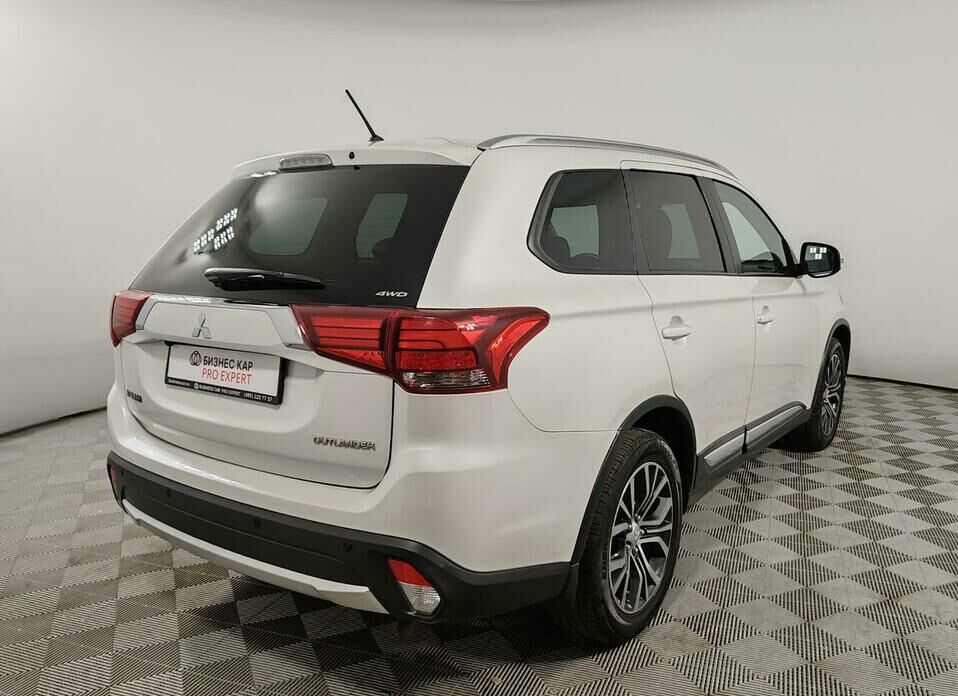 Mitsubishi Outlander 2.4 CVT (167 л.с.) 4WD