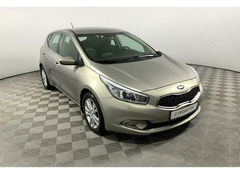 Kia Ceed 1.6 AT (129 л.с.)