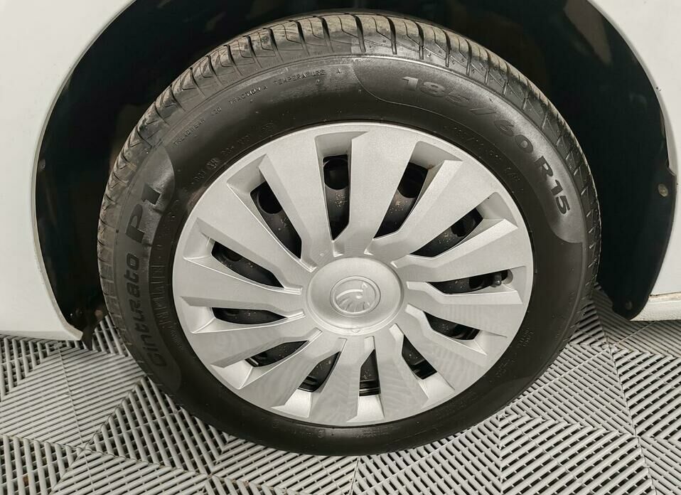 Skoda Rapid 1.6 AT (110 л.с.)