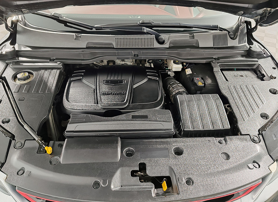 Geely Coolray, I 1.5 AMT (150 л.с.)