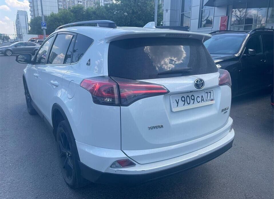 Toyota RAV4, IV (CA40) Рестайлинг 2.0 CVT (146 л.с.) 4WD