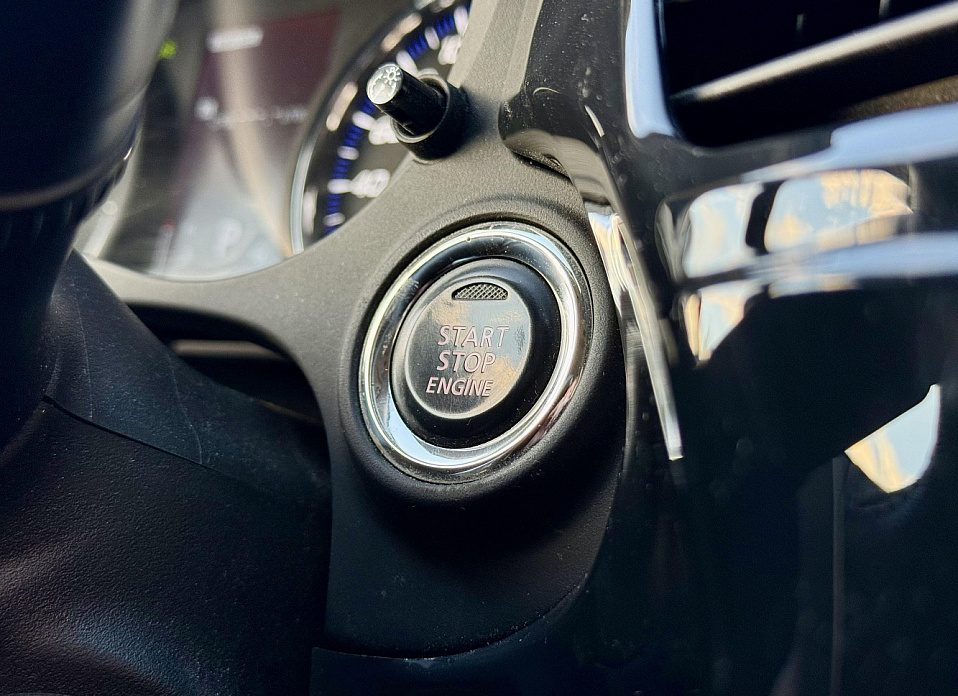 Mitsubishi Outlander, III Рестайлинг 3 2.4 CVT (167 л.с.) 4WD