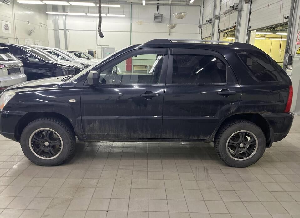 Kia Sportage, II Рестайлинг 2.0 MT (141 л.с.)