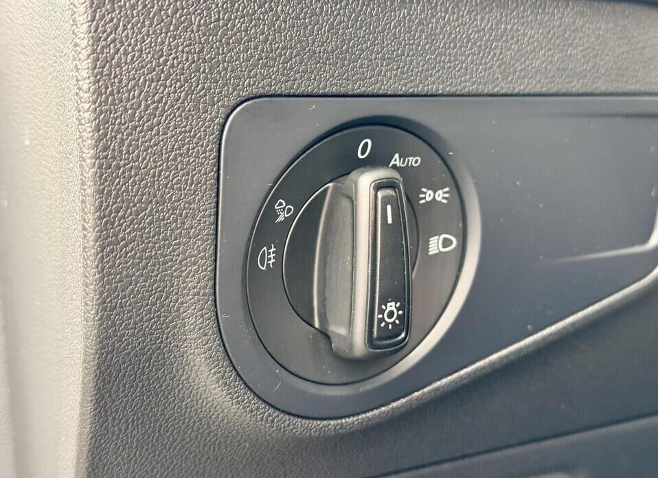 Volkswagen Tiguan, II Рестайлинг 2.0 AMT (180 л.с.) 4WD