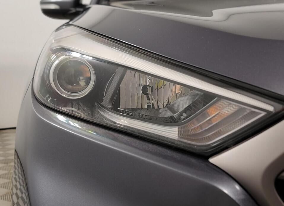 Hyundai Tucson, III 2.0 AT (150 л.с.) 4WD