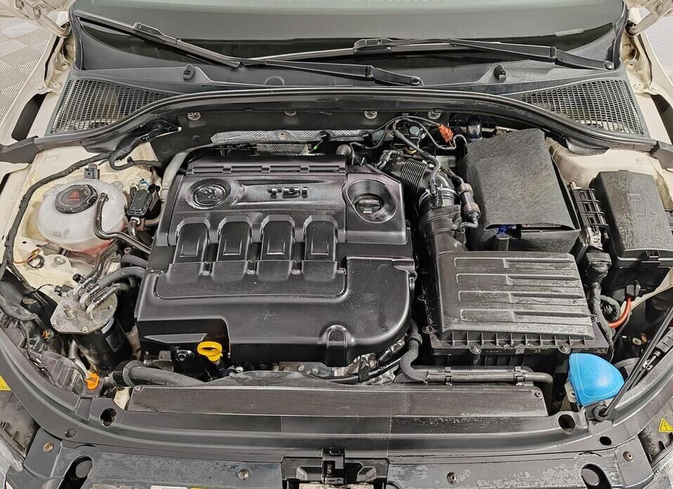Skoda Octavia, III (A7) 2.0d AMT (143 л.с.)