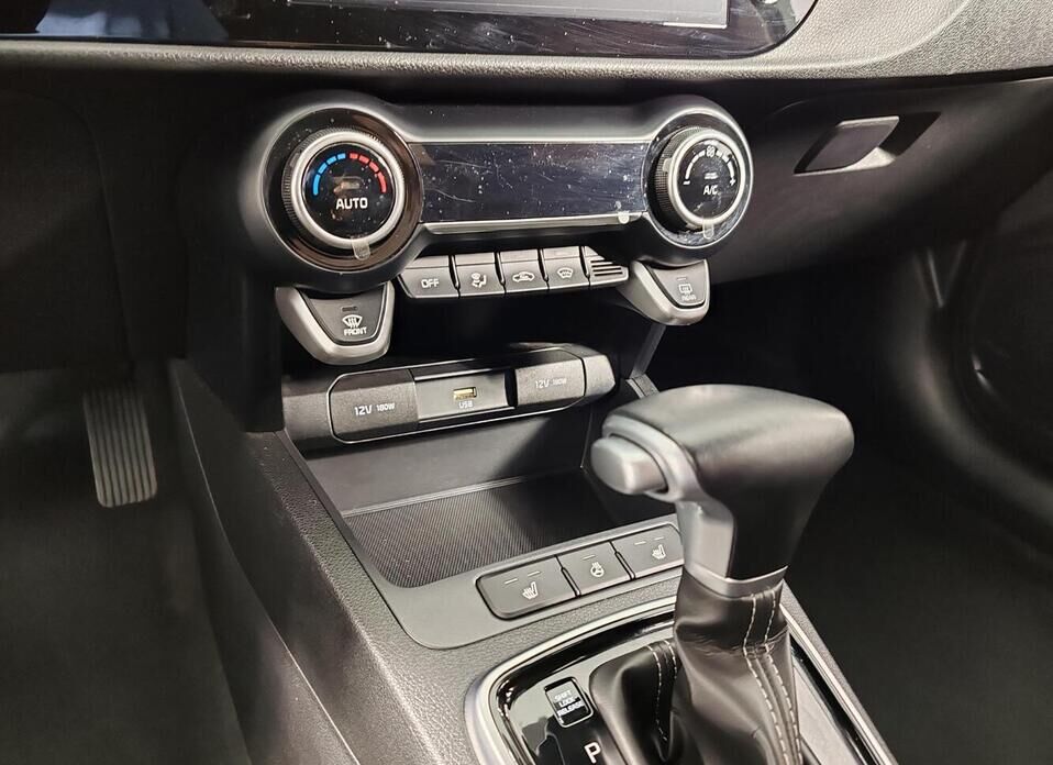 Kia Rio 1.6 AT (123 л.с.)