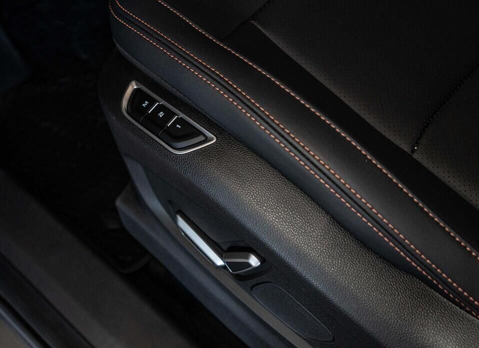 Geely Okavango, I Рестайлинг 2.0 AMT (200 л.с.)