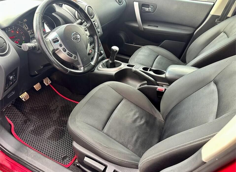 Nissan Qashqai, I Рестайлинг 1.6 MT (114 л.с.)