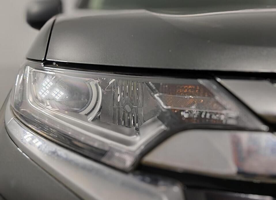 Mitsubishi Outlander, III Рестайлинг 2 2.0 CVT (146 л.с.)