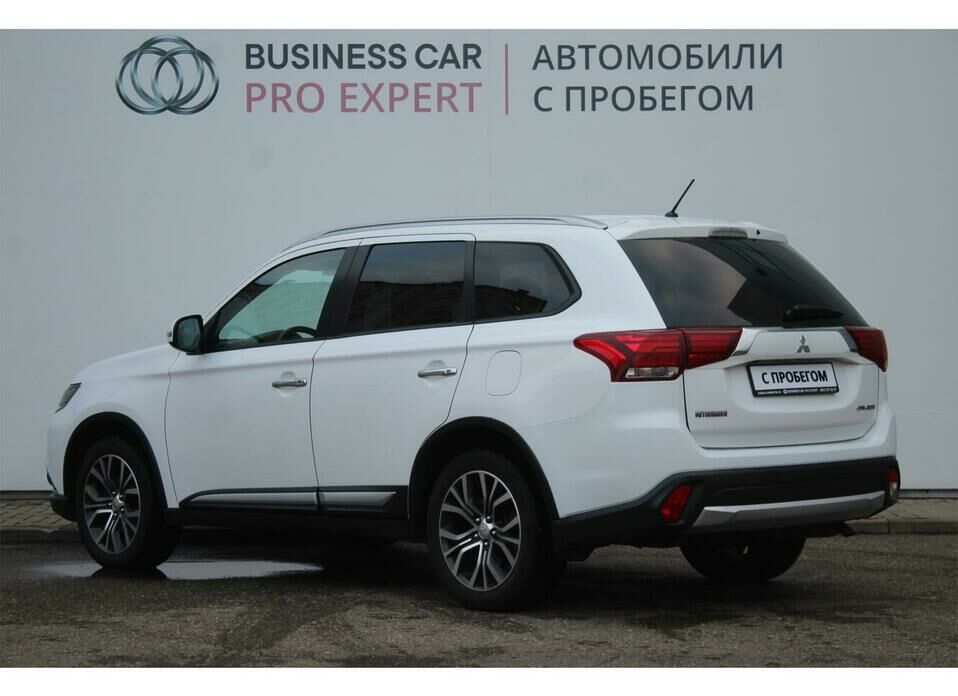 Mitsubishi Outlander 2.4 CVT (167 л.с.) 4WD