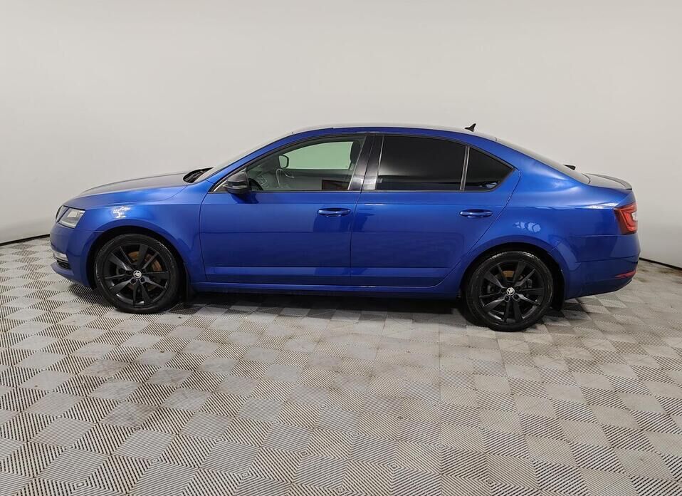 Skoda Octavia, III (A7) Рестайлинг 1.8 AMT (180 л.с.)
