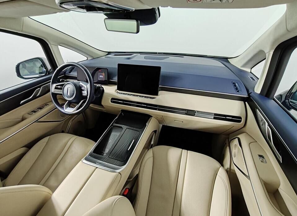 Wey 80 37.96 kWh 1.5hyb AT (487 л.с.) 4WD