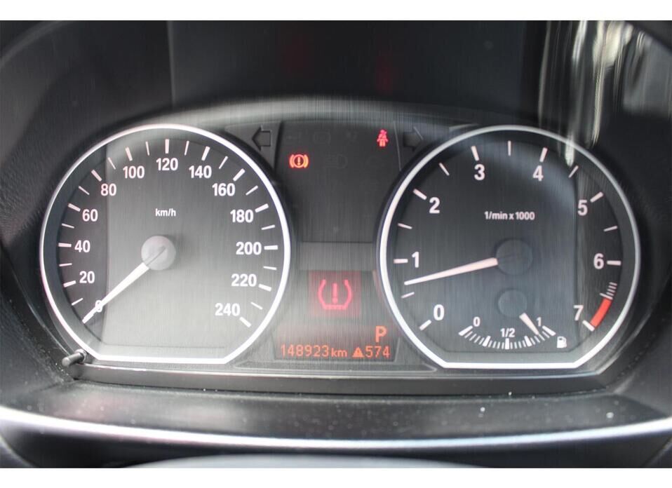 BMW 1 серии, I (E81/E82/E87/E88) Рестайлинг 118i 2.0 AT (136 л.с.)