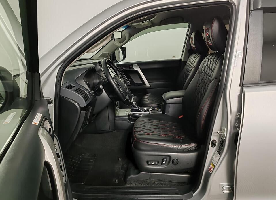 Toyota Land Cruiser Prado, 150 Series Рестайлинг 2 2.8d AT (177 л.с.) 4WD