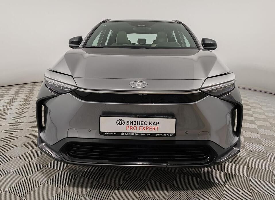 Toyota bZ4X Electro AT (150 кВт)