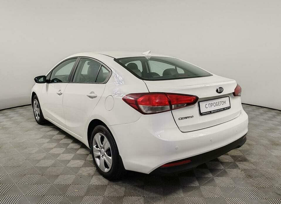 Kia Cerato 1.6 AT (128 л.с.)