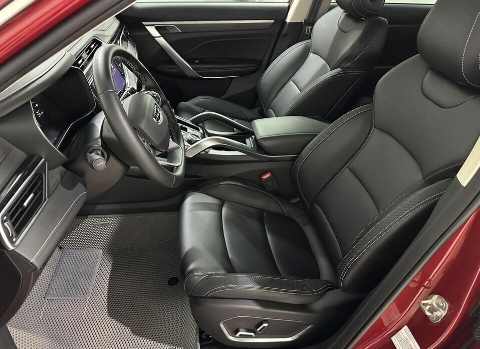 Geely Atlas Pro 1.5 AT (150 л.с.)