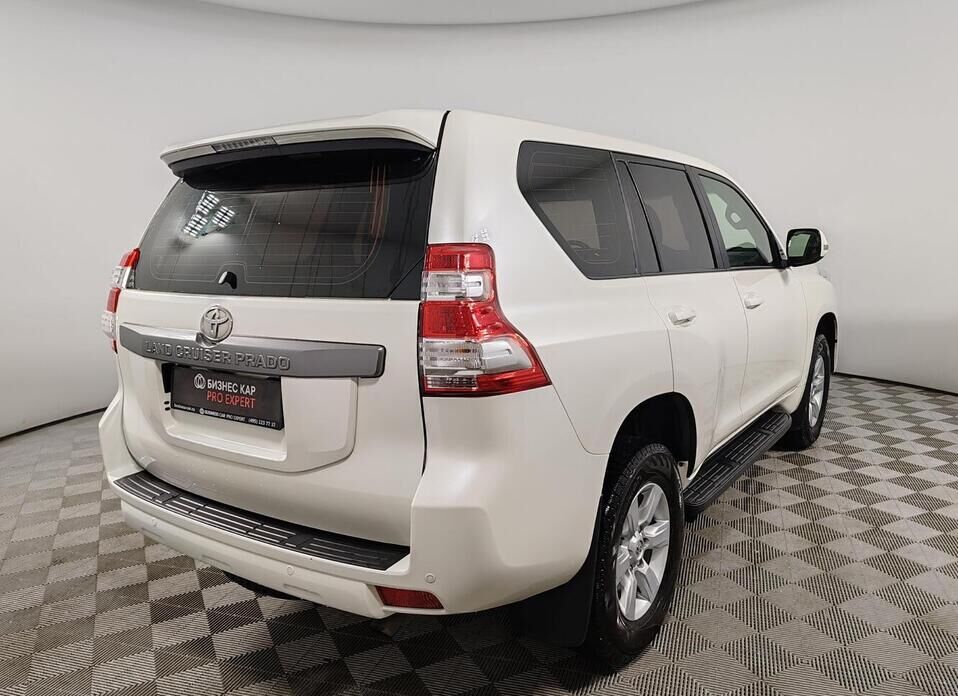 Toyota Land Cruiser Prado, 150 Series Рестайлинг 1 3.0d AT (173 л.с.) 4WD