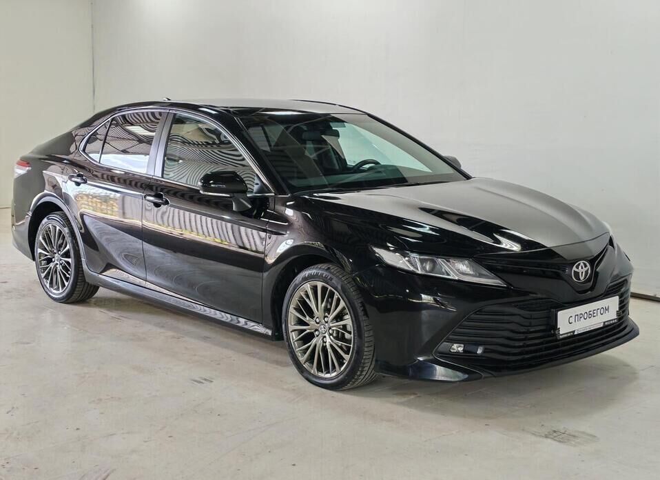 Toyota Camry 2.5 AT (181 л.с.)