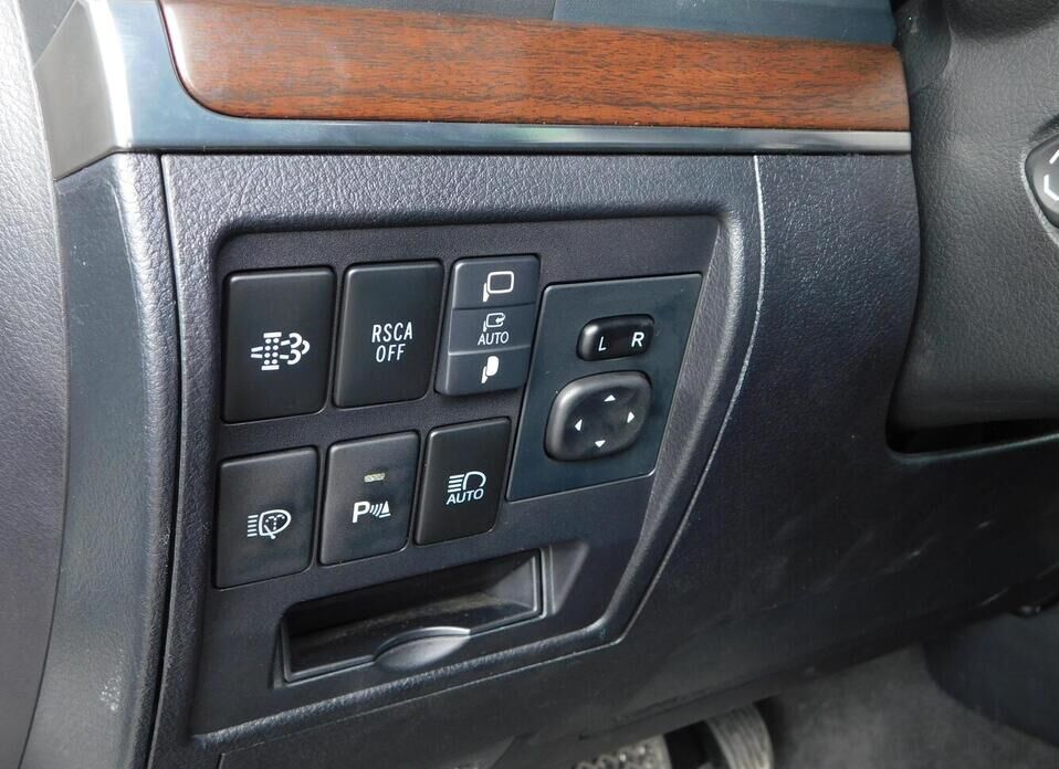 Toyota Land Cruiser 4.5d AT (249 л.с.) 4WD