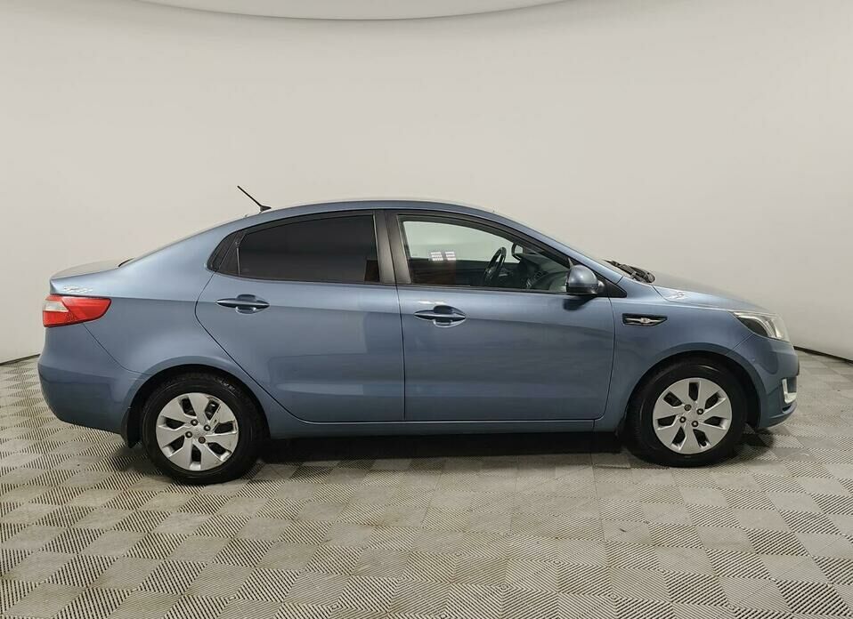 Kia Rio 1.4 MT (107 л.с.)