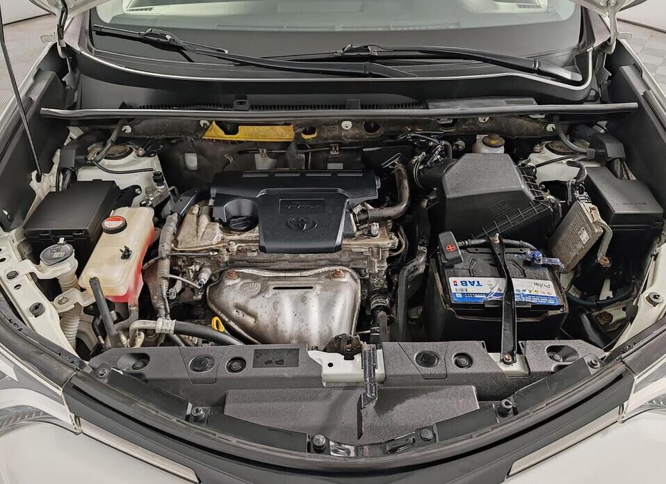 Toyota RAV4, IV (CA40) Рестайлинг 2.5 AT (180 л.с.) 4WD