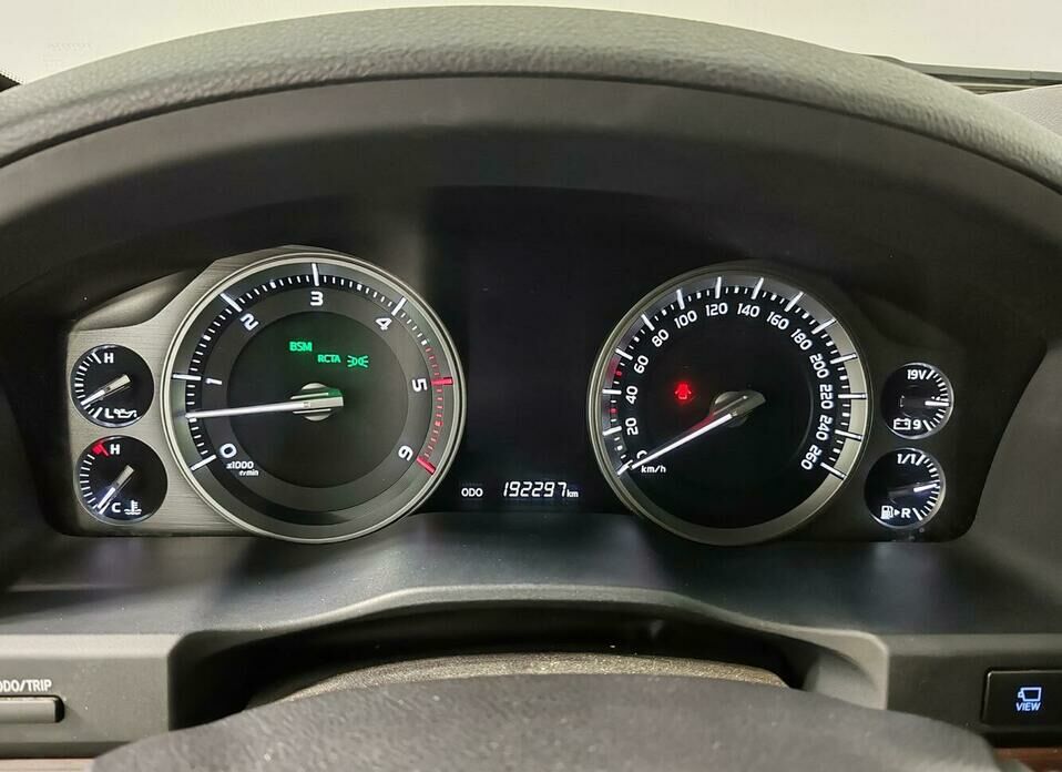 Toyota Land Cruiser 4.5d AT (249 л.с.) 4WD