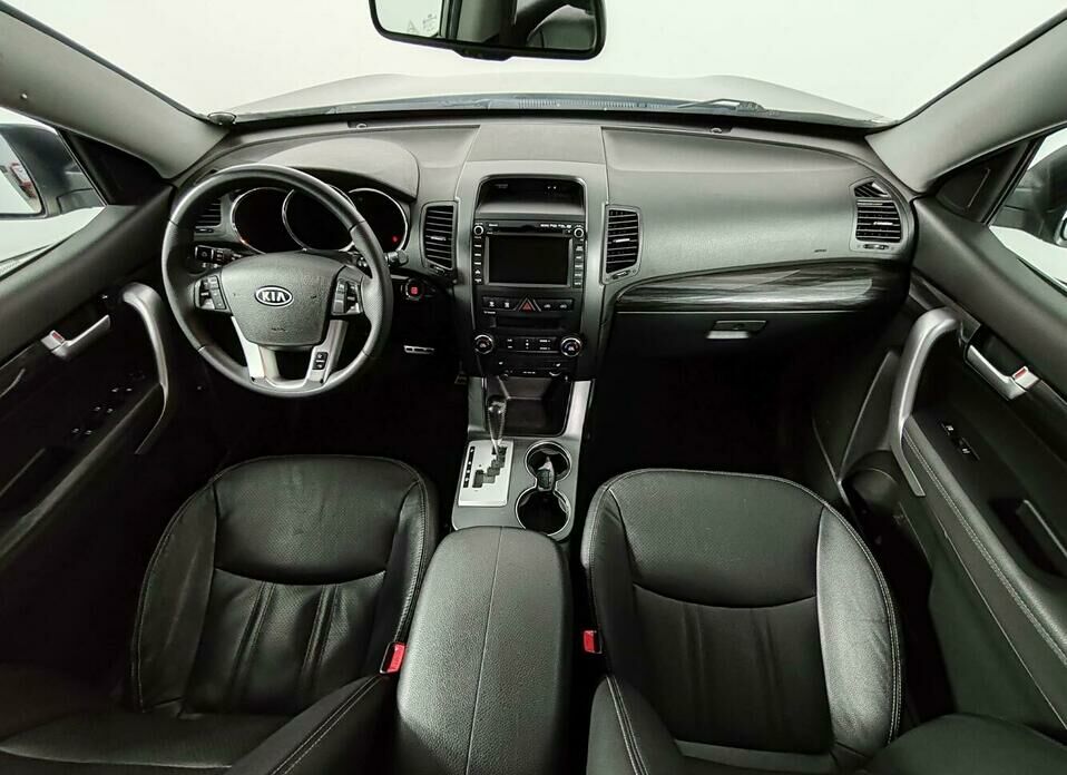 Kia Sorento 2.2d AT (197 л.с.) 4WD