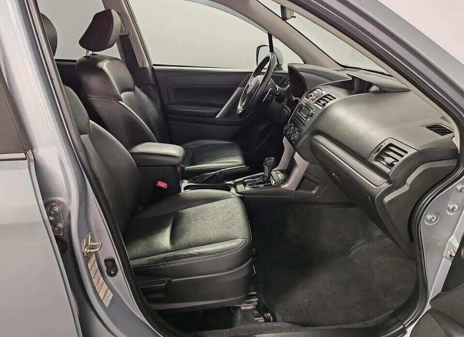 Subaru Forester 2.5 CVT (171 л.с.) 4WD