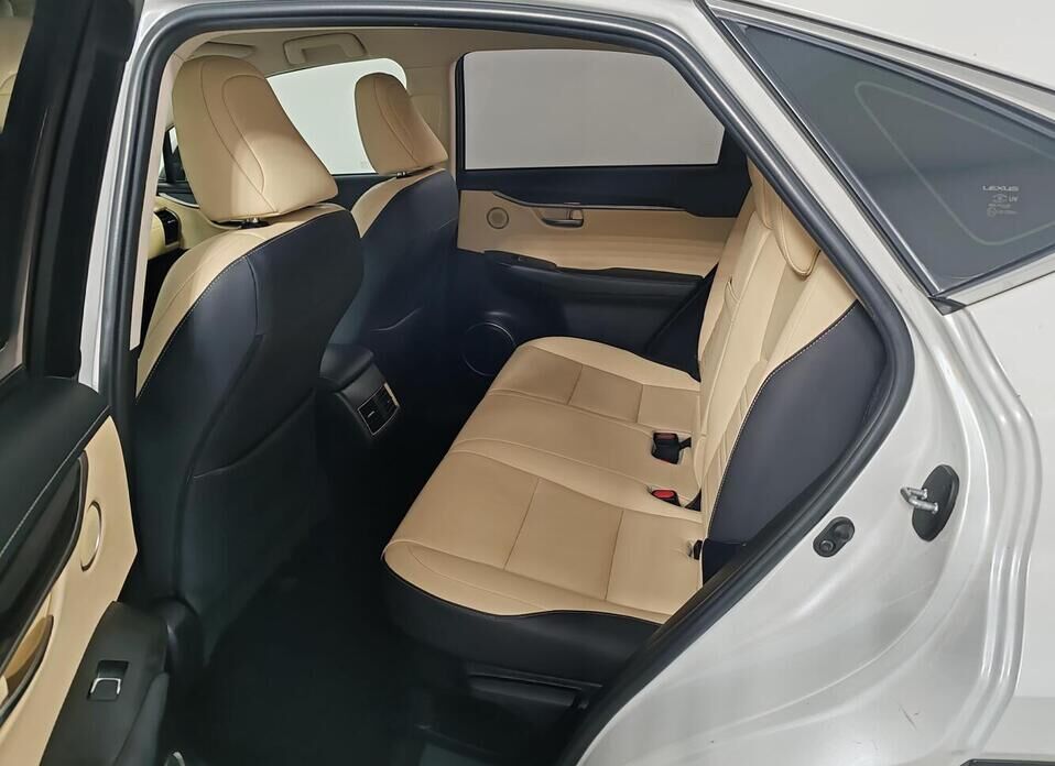 Lexus NX, I Рестайлинг 200 2.0 CVT (150 л.с.) 4WD