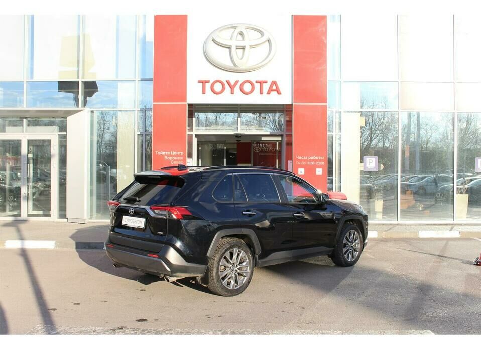 Toyota RAV4 2.5 AT (199 л.с.) 4WD