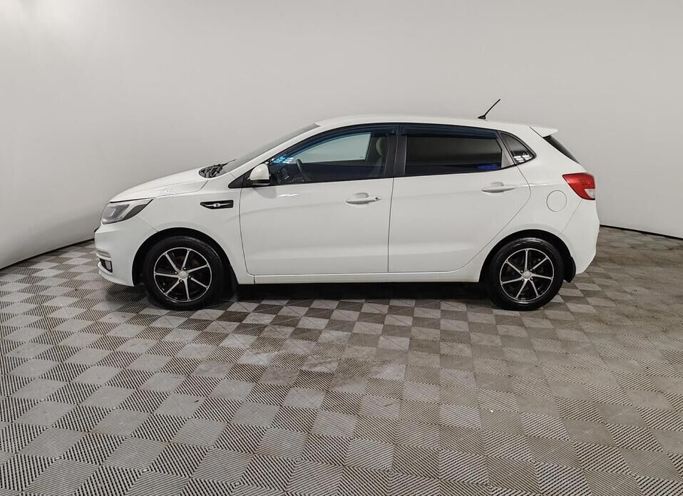 Kia Rio, III Рестайлинг 1.6 AT (123 л.с.)