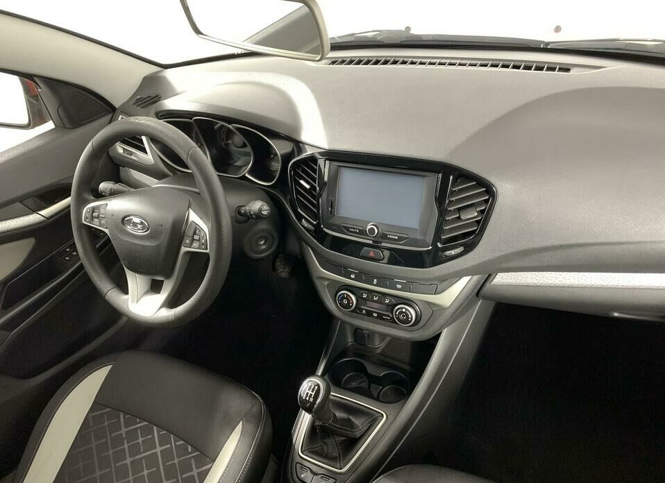 LADA (ВАЗ) Vesta SW Cross 1.8 MT (122 л.с.)