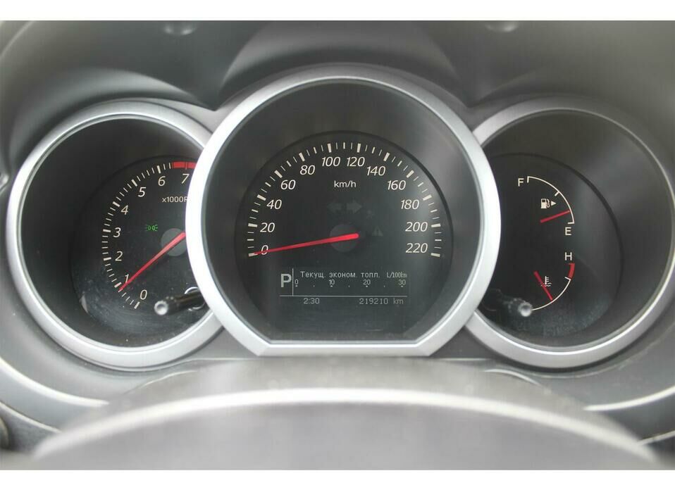 Suzuki Grand Vitara 2.4 AT (169 л.с.) 4WD