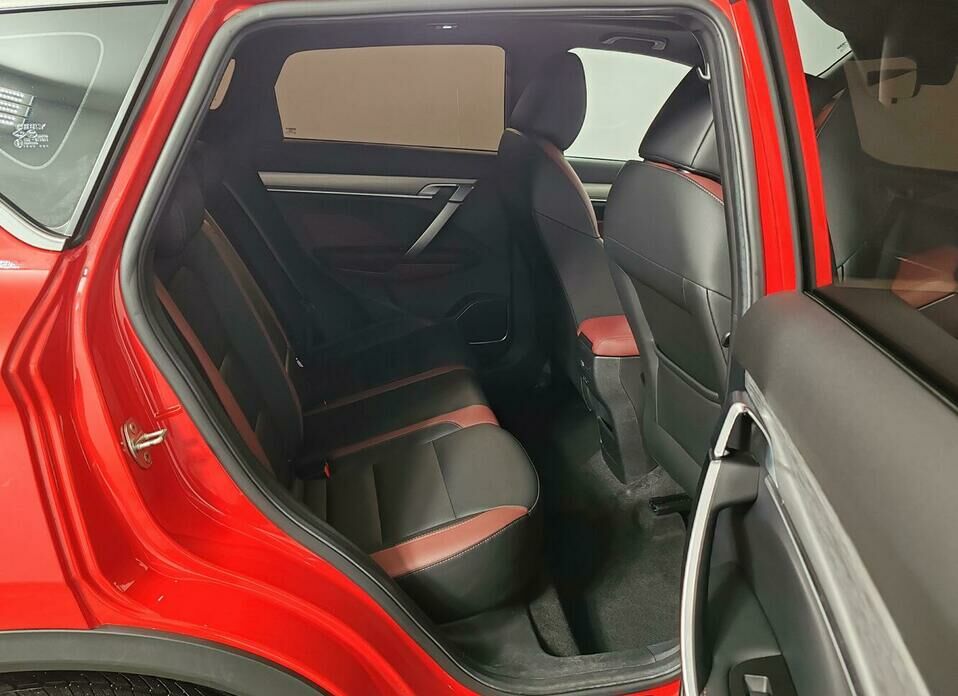 Geely Coolray 1.5 AMT (150 л.с.)