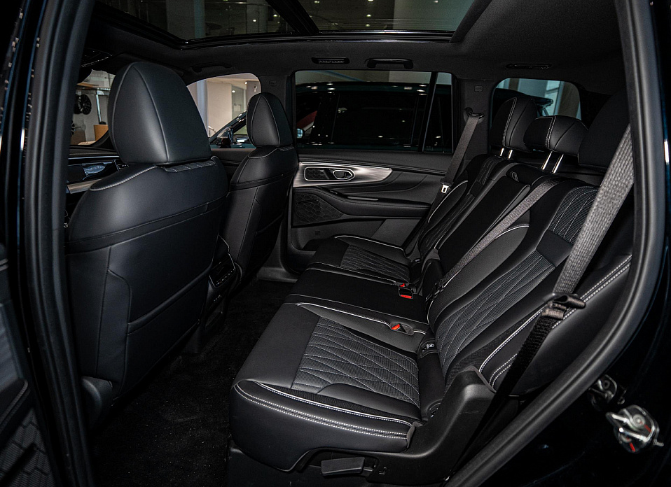 GAC GS8, II 2.0 AT (231 л.с.) 4WD