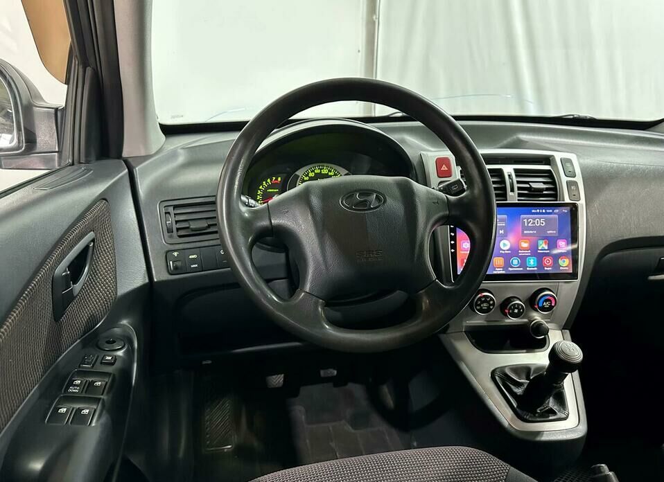Hyundai Tucson 2.0 MT (140 л.с.) 4WD