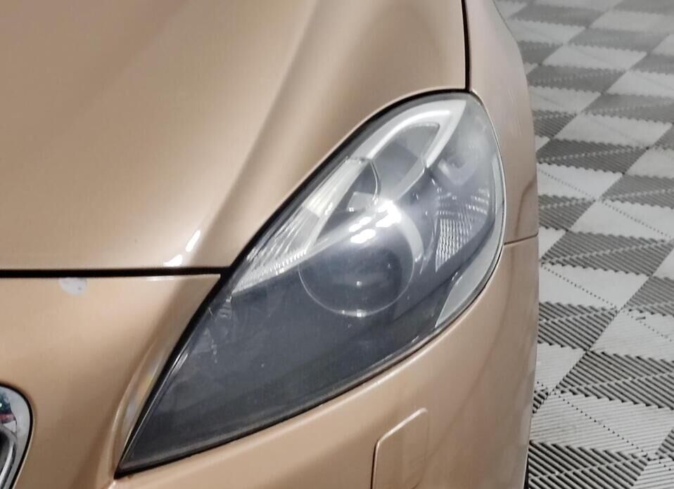 Volvo V40 Cross Country, I 2.0 AT (213 л.с.) 4WD