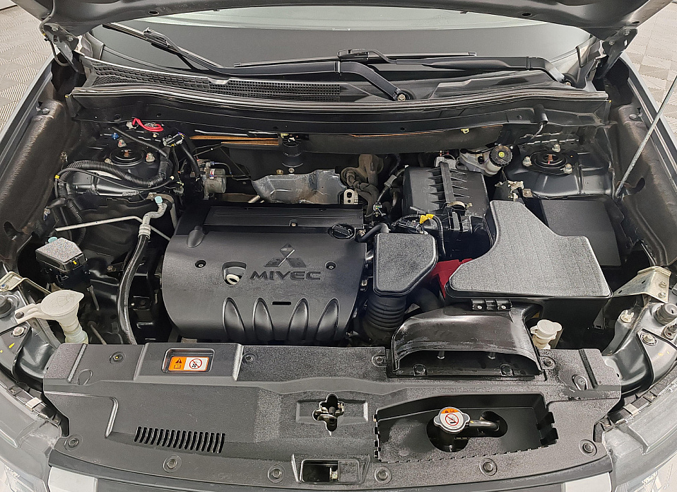 Mitsubishi Outlander, III Рестайлинг 3 2.0 CVT (146 л.с.) 4WD
