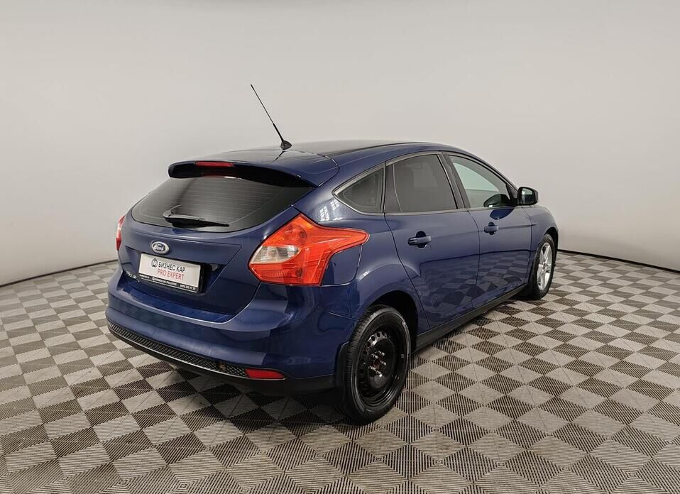 Ford Focus, III 1.6 MT (105 л.с.)