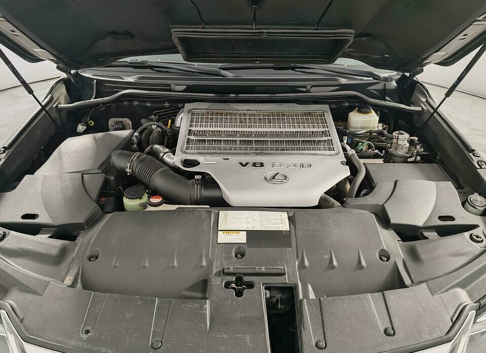 Lexus LX 450d 4.5d AT (272 л.с.) 4WD